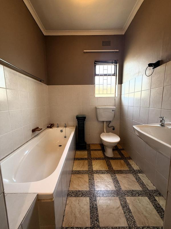 3 Bedroom Property for Sale in Bergzicht Western Cape